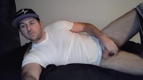 Theetwohander online show from 18, 2, 2025