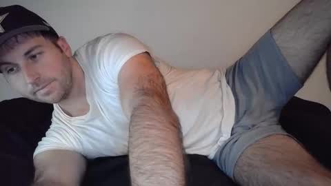 Theetwohander online show from 22, 4, 2026