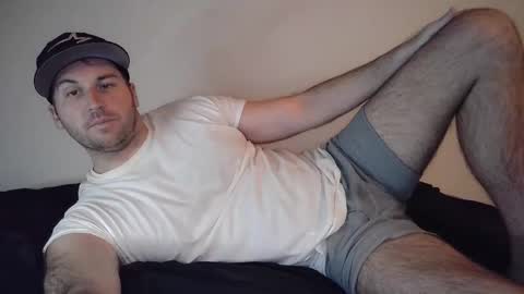 Theetwohander online show from 24, 4, 2026