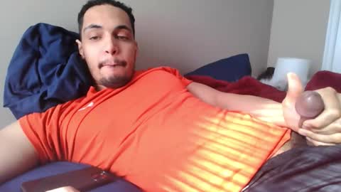 Snapshot of thegodbill4000 chatting on 2, 2, 2026 Thegodbill4000 online show from 2, 2, 2026