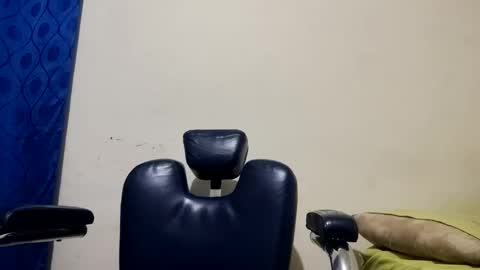 thehousedog online show from 20, 4, 2026