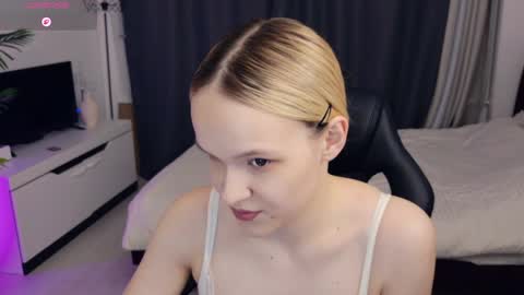 Lily online show from 17, 5, 2026