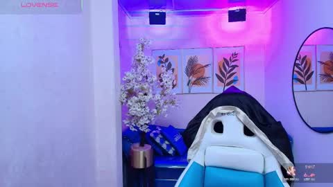 Theia  online show from 20, 10, 2025