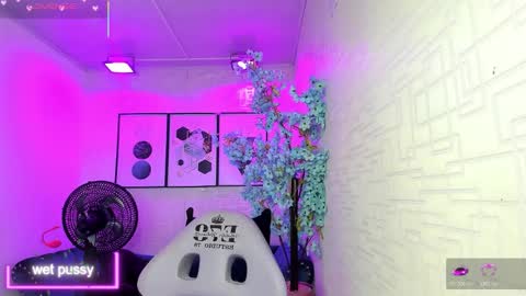 Theia  online show from 4, 11, 2025