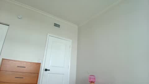 Snapshot of theislandgirl chatting on 27, 2, 2025 Lily Marie online show from 27, 2, 2025