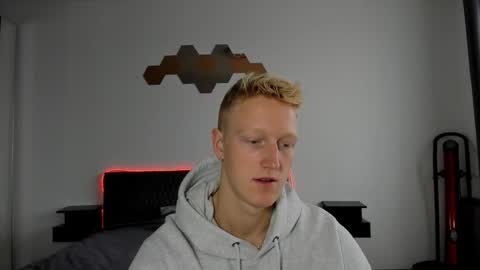 Snapshot of thejacob_d chatting on 19, 11, 2025 thejacob_d online show from 19, 11, 2025