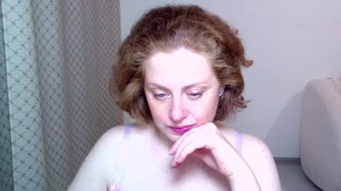 Snapshot of theladysblush chatting on 22, 11, 2025 Ella online show from 22, 11, 2025