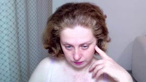 Snapshot of theladysblush chatting on 28, 11, 2025 Ella online show from 28, 11, 2025