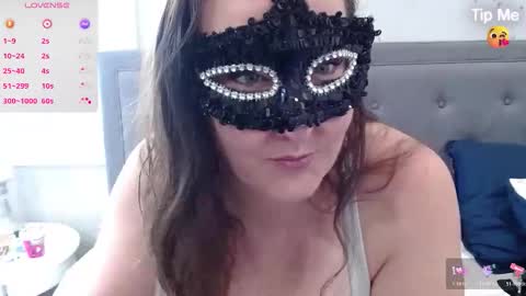 Snapshot of thelipsdown chatting on 17, 12, 2025 Lacey online show from 17, 12, 2025