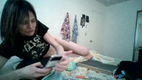 Snapshot of thelovecreep chatting on 27, 2, 2025 lovecreep online show from 27, 2, 2025