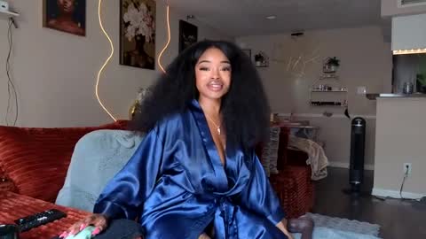 thelovelybrown online show from 23, 6, 2026