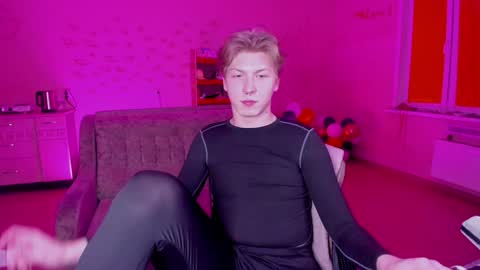 Sever online show from 3, 2, 2025