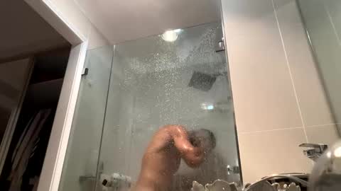 themilfandii online show from 27, 4, 2026