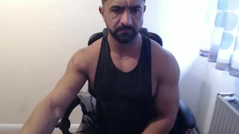 Snapshot of themusclefactory chatting on 26, 10, 2025 TheMuscleFactory online show from 26, 10, 2025