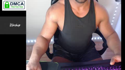 Snapshot of themusclefactory chatting on 10, 4, 2026 TheMuscleFactory online show from 10, 4, 2026