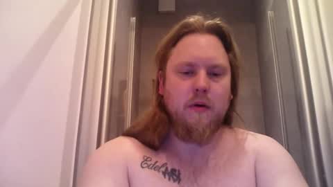 thenewdude1992 online show from 10, 4, 2026