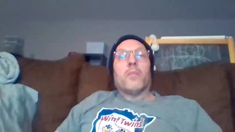 theo6974z online show from 15, 4, 2026
