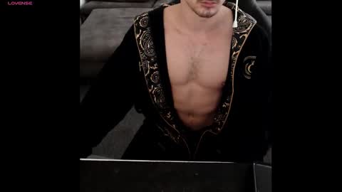 Snapshot of theofficialsissysimpboi chatting on 14, 10, 2025 SlutBoi420 online show from 14, 10, 2025