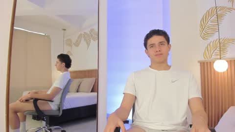  THEO- MATEO  online show from 11, 1, 2025