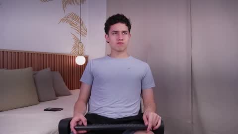  THEO- MATEO  online show from 15, 1, 2025