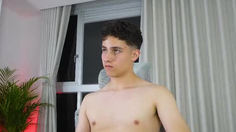  THEO- MATEO  online show from 24, 2, 2025