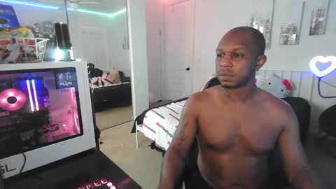 The Plug Love  Friends online show from 14, 12, 2025