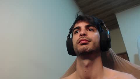 Snapshot of therazhanen chatting on 22, 1, 2025 Santiago Enrique online show from 22, 1, 2025