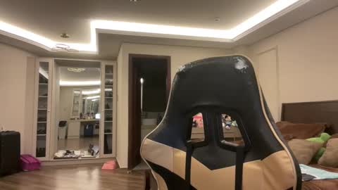 Snapshot of therealcamilabaddie chatting on 1, 11, 2025 therealcamilabaddie online show from 1, 11, 2025