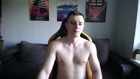Snapshot of theroadtomars chatting on 25, 5, 2026 Nick online show from 25, 5, 2026