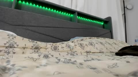 Savannah Skye online show from 15, 12, 2024