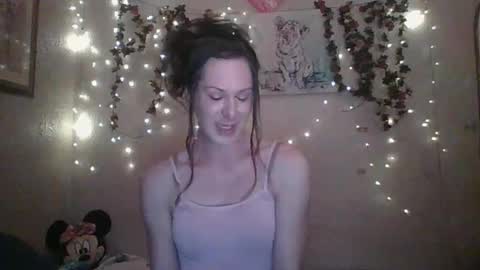 Snapshot of thesillymillie chatting on 8, 2, 2025 sillymillie0 online show from 8, 2, 2025