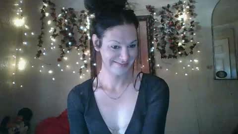 Snapshot of thesillymillie chatting on 18, 9, 2025 sillymillie0 online show from 18, 9, 2025