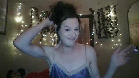 Snapshot of thesillymillie chatting on 4, 10, 2025 sillymillie0 online show from 4, 10, 2025