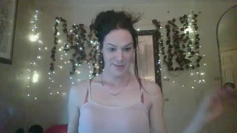 Snapshot of thesillymillie chatting on 23, 11, 2025 sillymillie0 online show from 23, 11, 2025