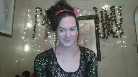 Snapshot of thesillymillie chatting on 9, 1, 2026 sillymillie0 online show from 9, 1, 2026