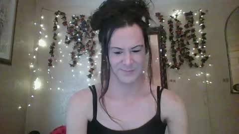 Snapshot of thesillymillie chatting on 17, 1, 2026 sillymillie0 online show from 17, 1, 2026