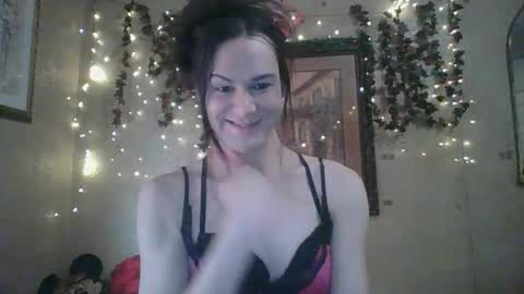 Snapshot of thesillymillie chatting on 10, 2, 2026 sillymillie0 online show from 10, 2, 2026