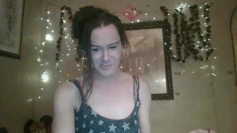 Snapshot of thesillymillie chatting on 24, 2, 2026 sillymillie0 online show from 24, 2, 2026