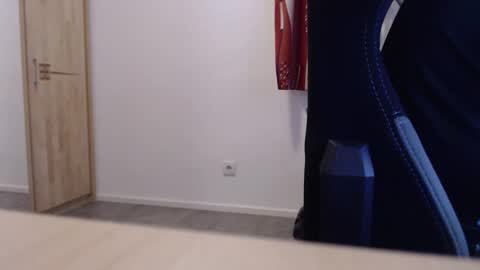 theskylake1 online show from 7, 11, 2025