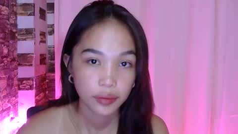 thessssy online show from 4, 4, 2026