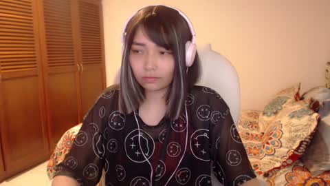 Mai online show from 1, 2, 2025