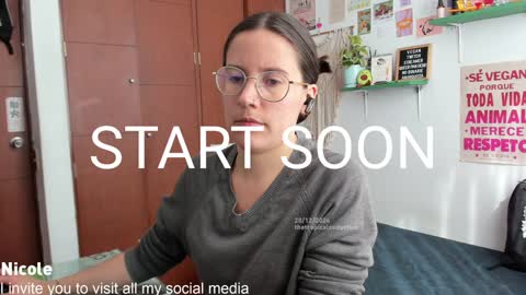 Nicole online show from 20, 12, 2024