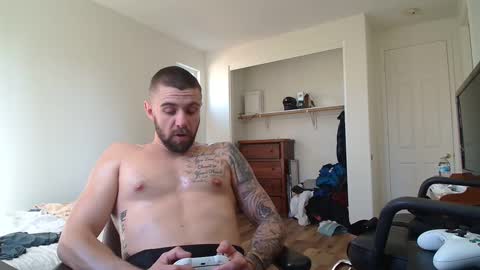 Snapshot of theufcfan_8181 chatting on 8, 3, 2025 troy online show from 8, 3, 2025