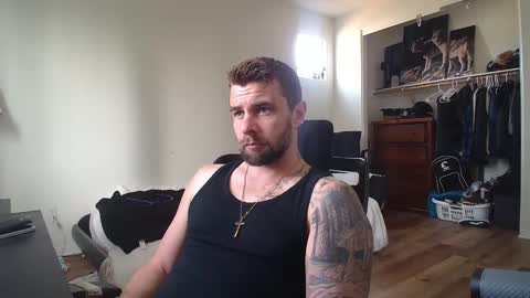 Snapshot of theufcfan_8181 chatting on 28, 3, 2026 troy online show from 28, 3, 2026