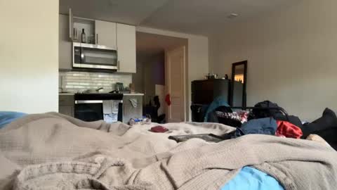 Sapphire the Vixen online show from 22, 4, 2026