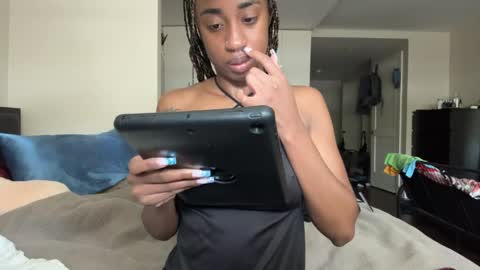 Sapphire the Vixen online show from 26, 4, 2026