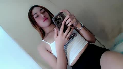 Snapshot of thewhoremistress05 chatting on 7, 3, 2025 stella online show from 7, 3, 2025