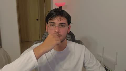 thiaan__ online show from 9, 8, 2026