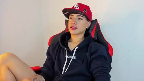 Snapshot of thiago_dv chatting on 21, 11, 2025 Thiago online show from 21, 11, 2025