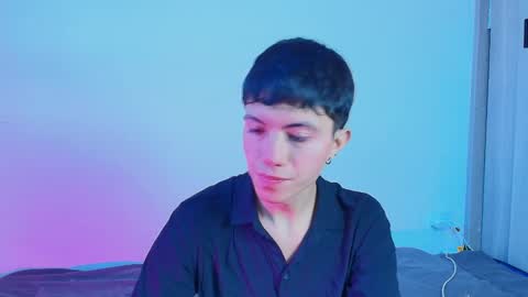 Snapshot of thiago_n_sam chatting on 28, 9, 2025 thiago_n_sam online show from 28, 9, 2025